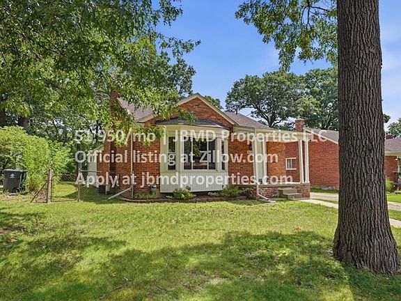 2nd image of 8621 Oak Park Blvd