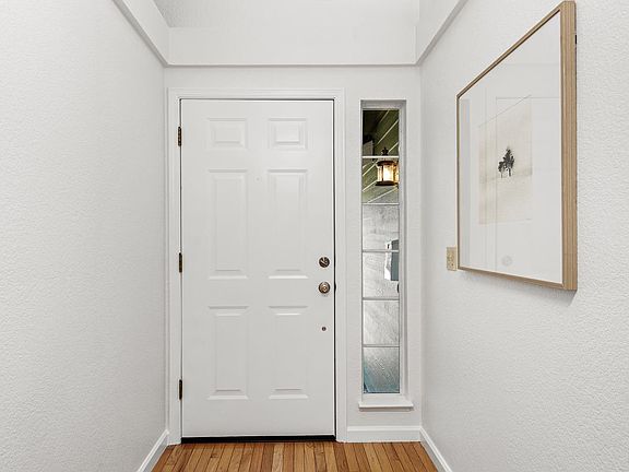 3rd image of 476 Talbot Avenue