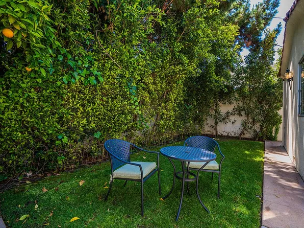 10542 Butterfield Rd, Los Angeles, CA 90064