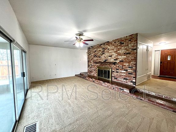 5th image of 9207 Thilow Dr