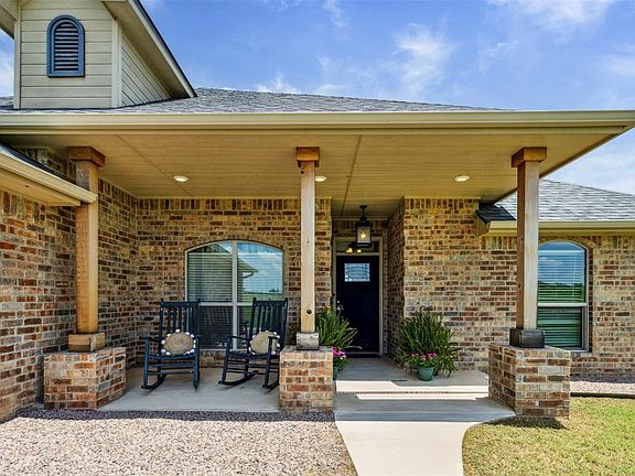 3rd image of 10667 N Kickapoo Ave