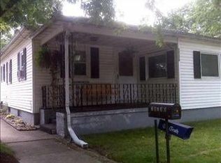 28230 La Rue St, Elkhart, IN 46516