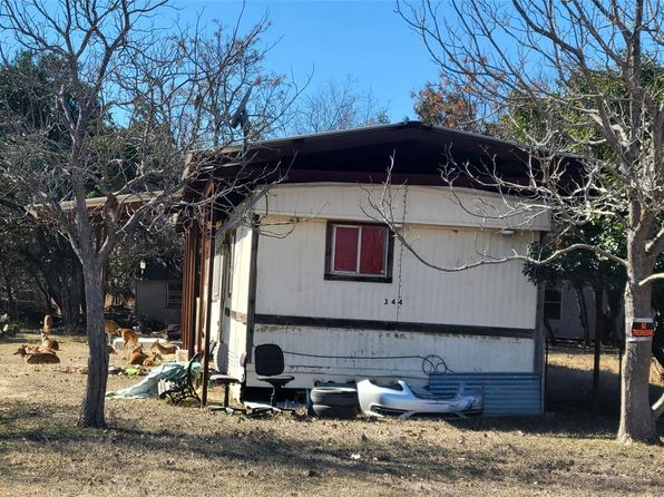 344 Rio Luna, Bandera, TX 78003