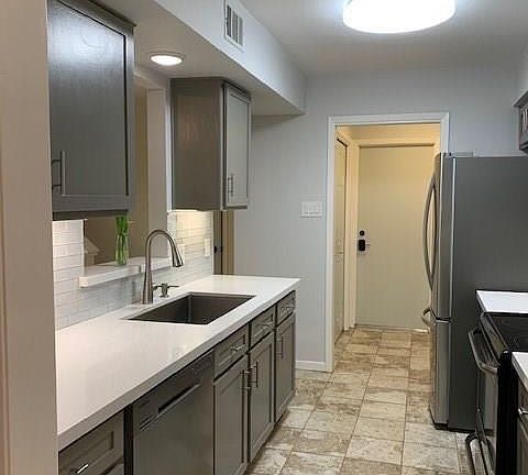 5th image of 13957 Hollowgreen Dr
