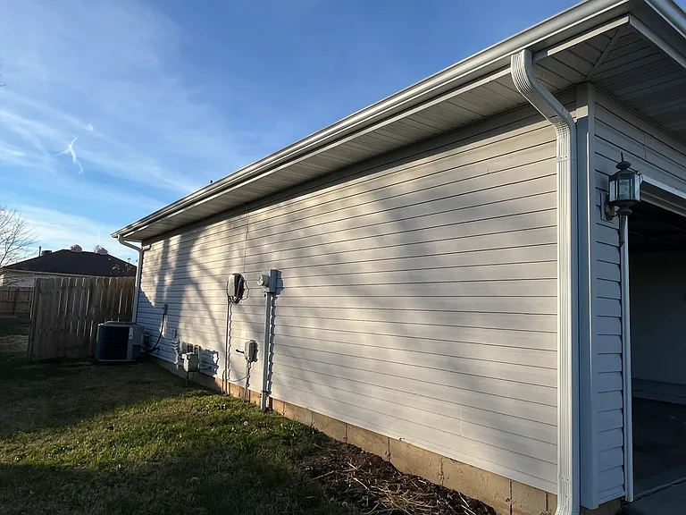 871 S Jester Ave — Photo 5