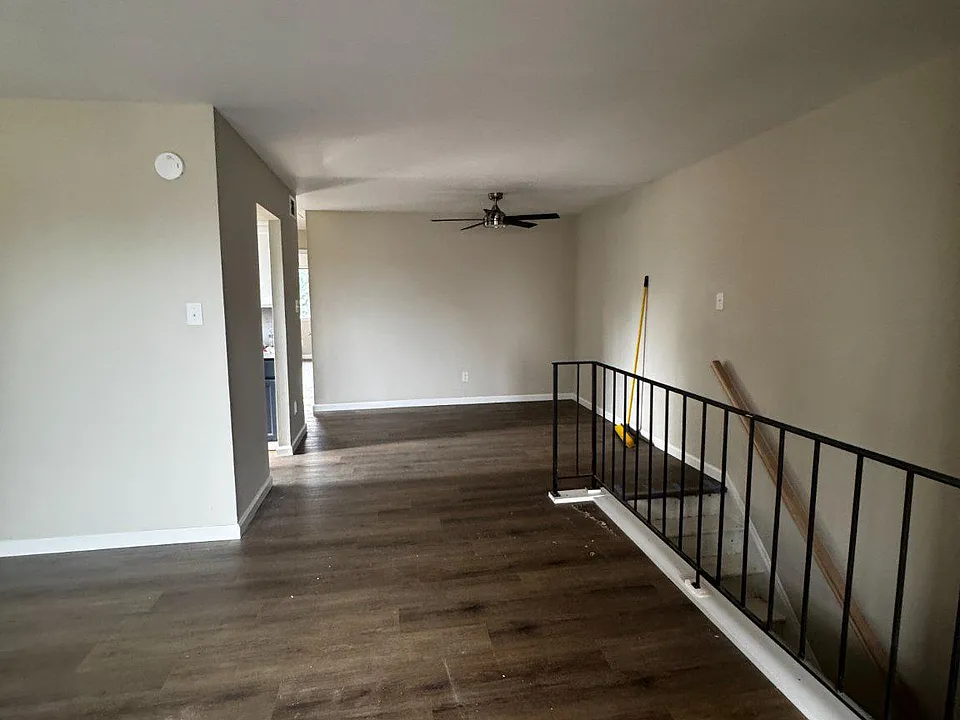 122 Lancaster Est