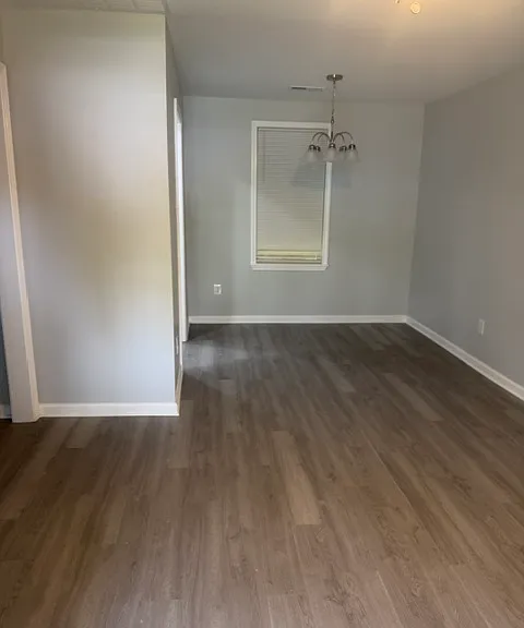 1621 Stribling St — Photo 4