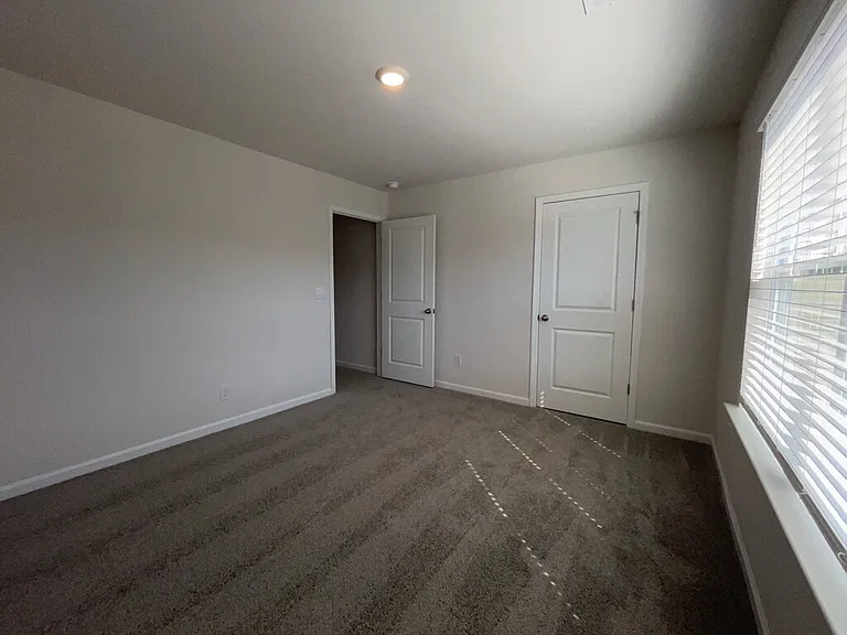 514 Gammon Ln — Photo 5