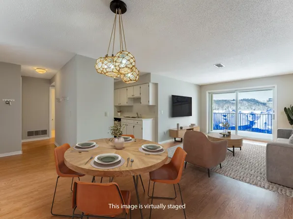 6351 Saint Croix Trl N APT 143, Oak Park Heights, MN 55082