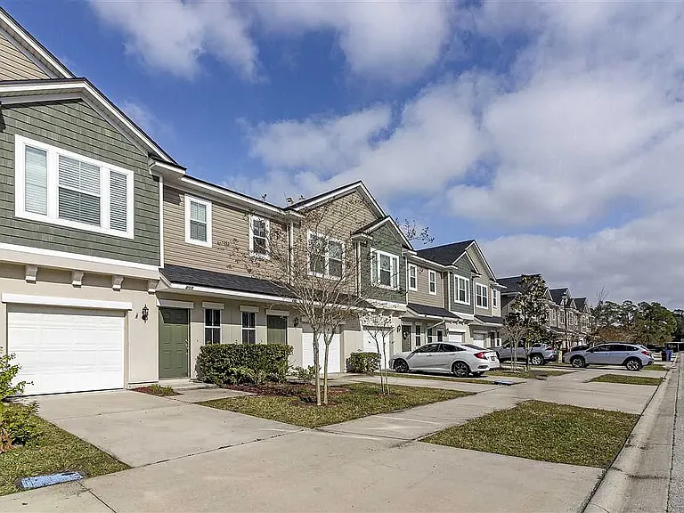 207 Moultrie Village Ln — Photo 24