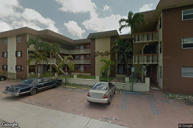 1st image of 350 E 21st St APT 203