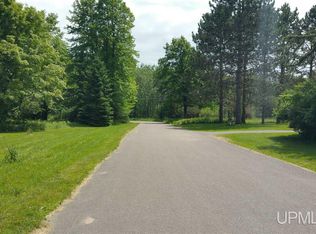 077AC N 4th St #12-20, Gaastra, MI 49927