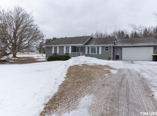 5033 W Geers Rd, Mc Bain, MI 49657