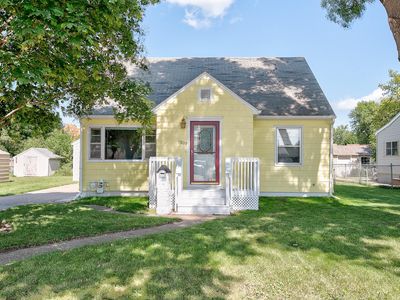 1509 Central Ave, Estherville, IA, 51334