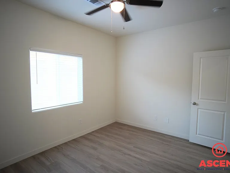 8509 Grandy St — Photo 7