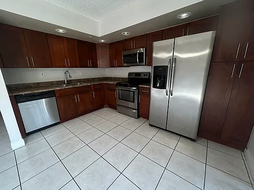 8650 SW 133rd Avenue Rd #214 Photo 1