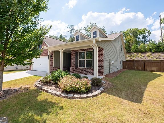 4th image of 173 Rolling Hills Pl