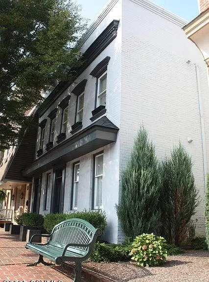 26 N Market St #A — Photo 3