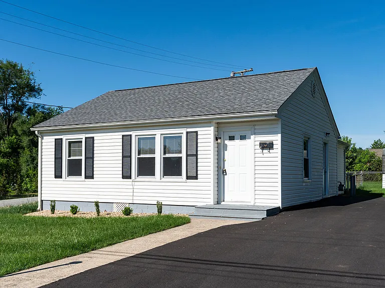 144 River Rd — Photo 30