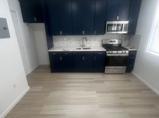 219 45th St, Union City, NJ 07087
