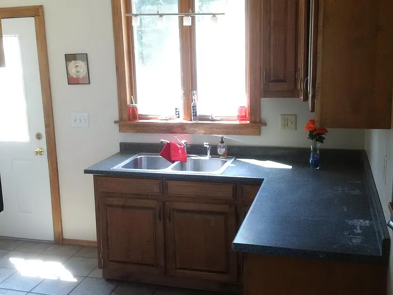 1432 Hague Ave — Photo 8