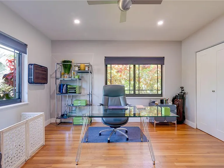 1132 NE 105th St — Photo 30