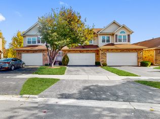 1065 N Jamey Ln, Addison, IL 60101