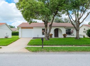 8111 Bismark Ct, Port Richey, FL 34668