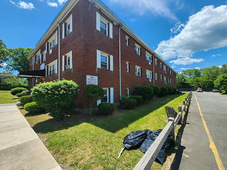 47 Barnes Ave #B6 — Photo 11
