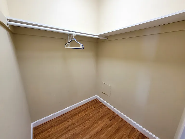 1604 Monticello Ave #B — Photo 11