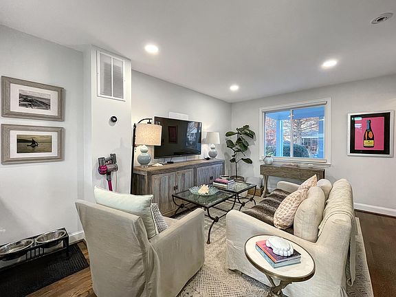 5th image of 253 Evans Ln #253