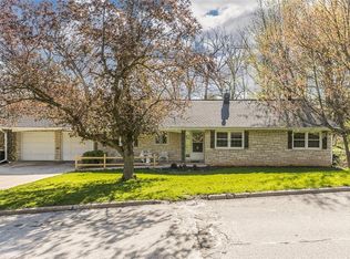 2111 Lincolnshire Dr SE, Cedar Rapids, IA 52403