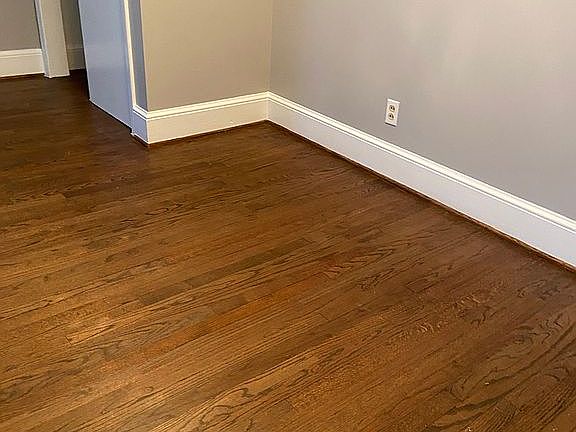 2nd image of 929 Hannah Ave