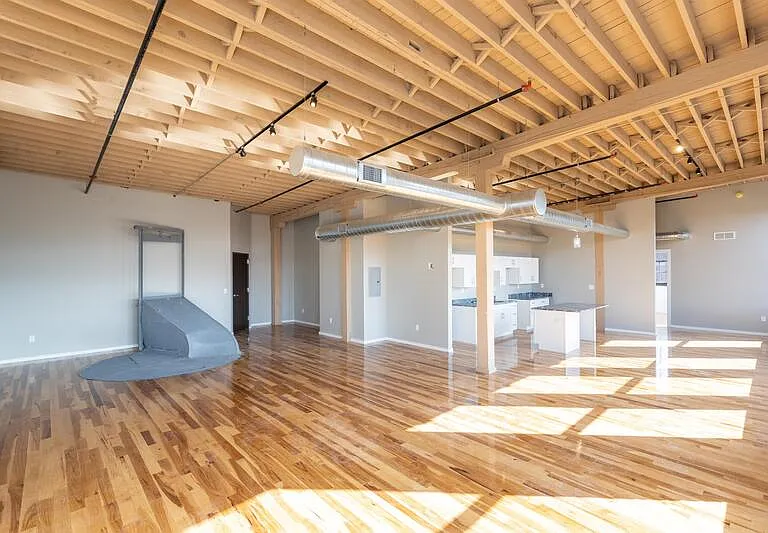 116 N 4th St #216 — Photo 1