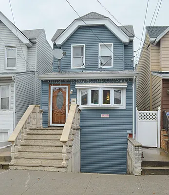 Sold by NY Superior Realty | media 1
