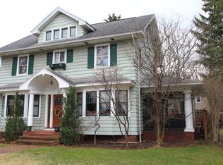 185 Highland Pkwy, Rochester, NY 14620