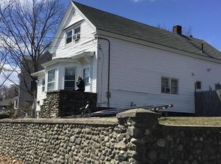 12 Woodland Ct, Lawrence, MA 01841