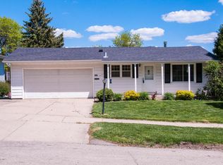 2439 26th St NW, Rochester, MN 55901