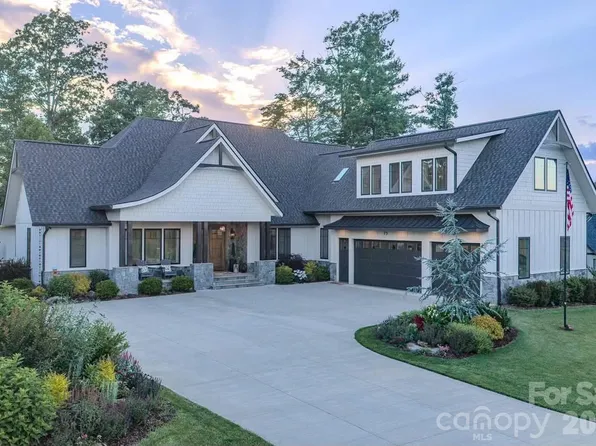 73 Angelina Ln, Mills River, NC 28759