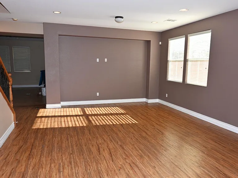 3025 Palladio Ave — Photo 6