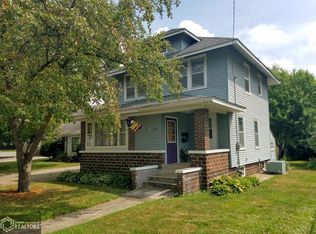 1105 N Carolina Ave, Mason City, IA 50401