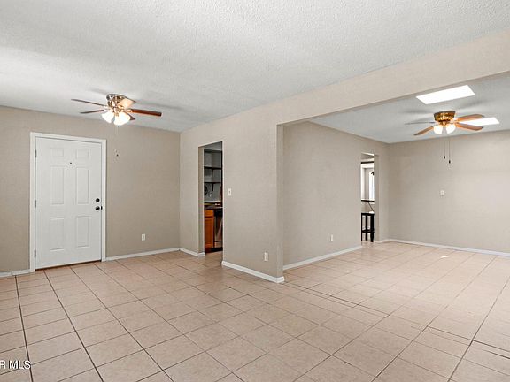 5th image of 4708 Swan Dr