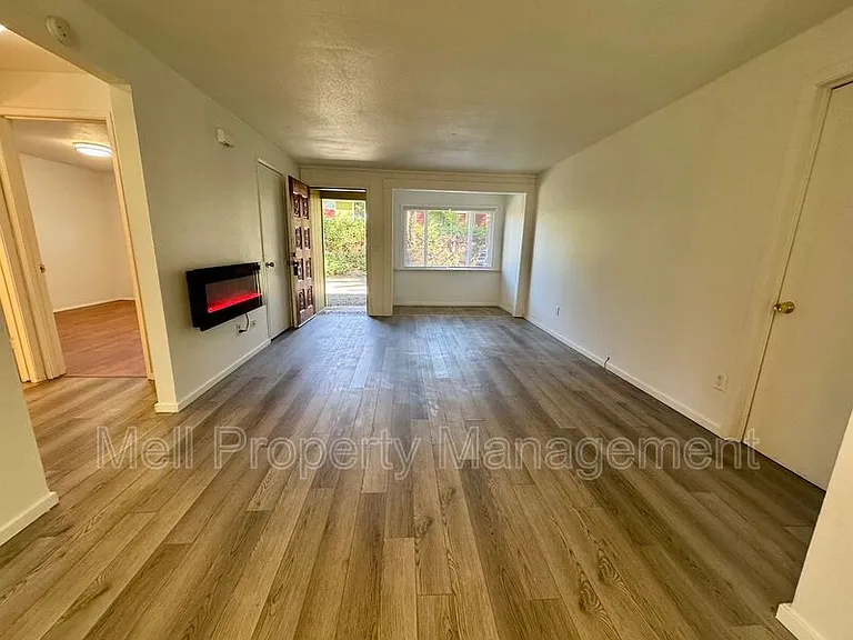 1821 SE Mason St #B — Photo 5