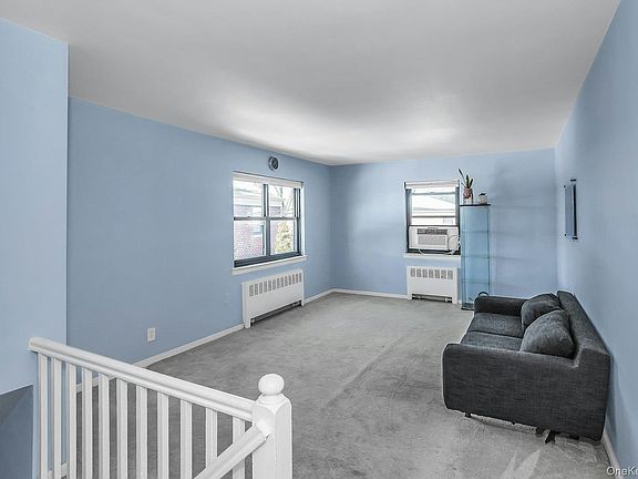 2nd image of 219-57 74th Avenue #423A2