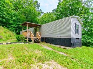 4814 N Fork Rd, Stanton, KY 40380