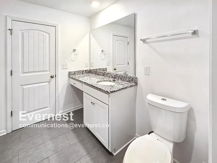 4039 Meredith Woods Ln — Photo 7