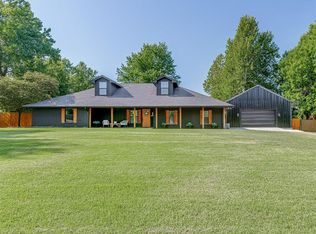 540 E Suera Ter, Mustang, OK 73064