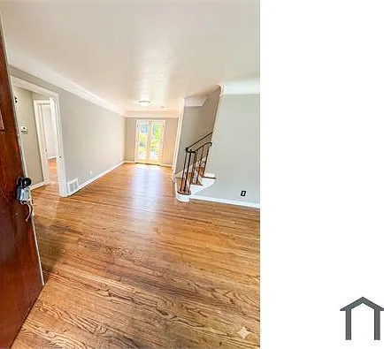 26230 Briardale Ave — Photo 2