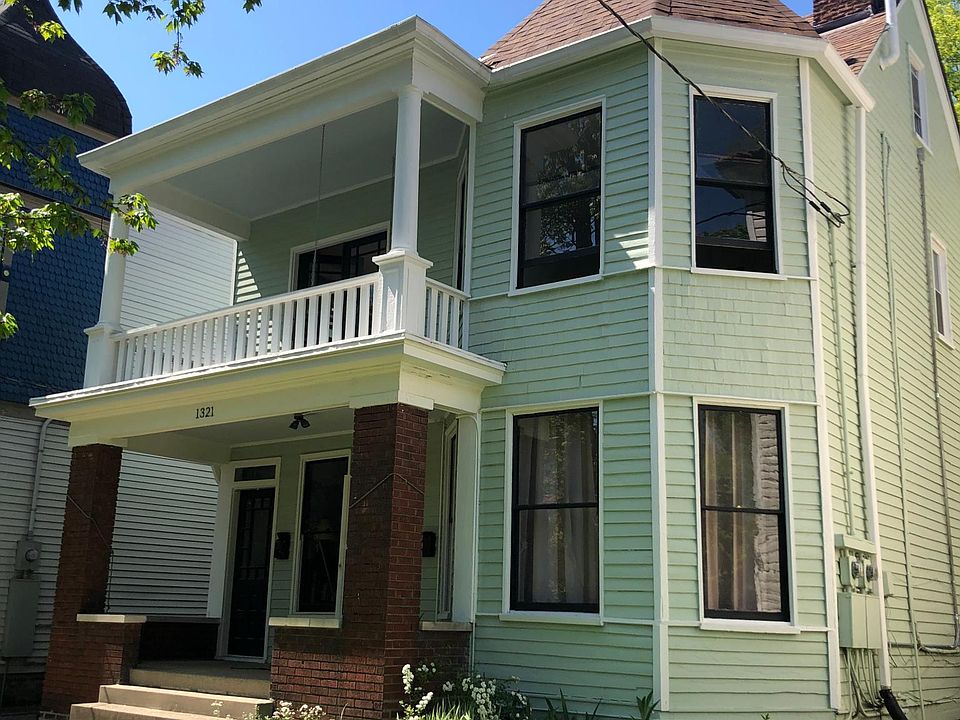 1321 Morton Ave