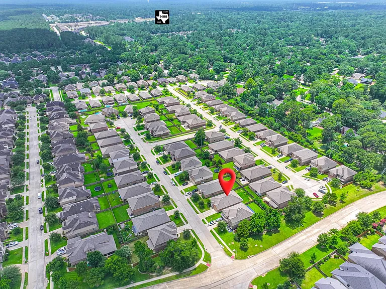 138 Meadow Grove Dr — Photo 6